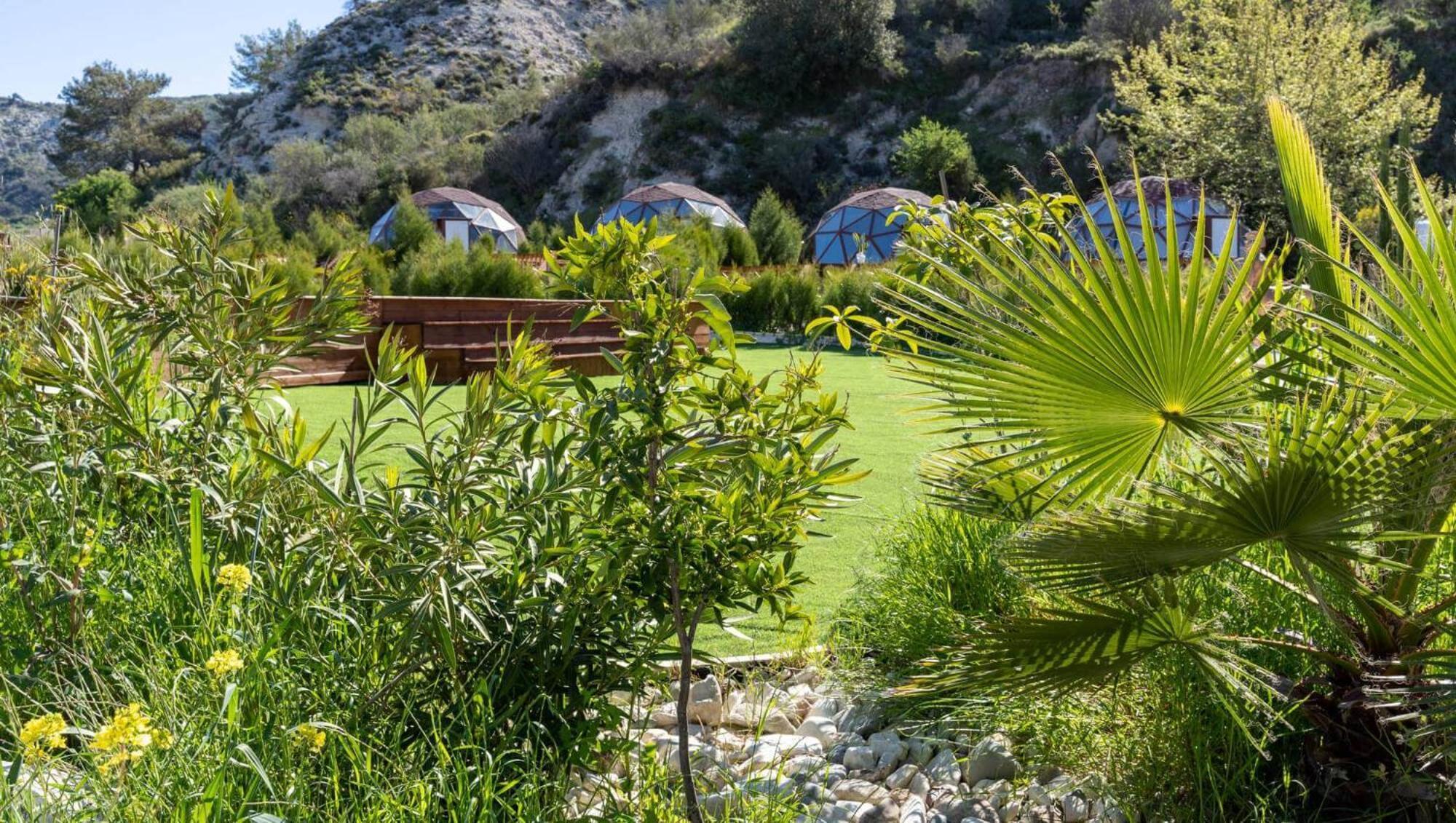 Отель Amazing Cyprus Glamping Domes - Glamping Cyprus Пафос Экстерьер фото